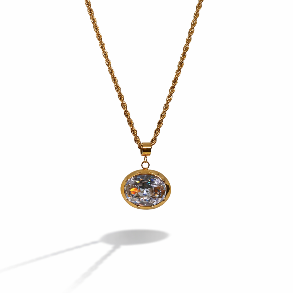 Solene Necklace